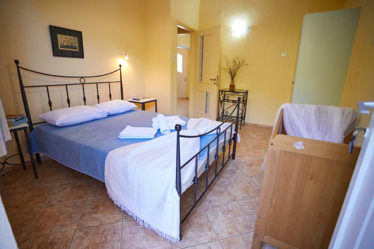 Zorbas Apartments Volissos Екстериор снимка